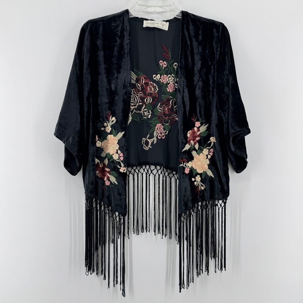 Abercrombie Fitch Black Velvet Floral Embroidered Fringe Kimono One Size Boho